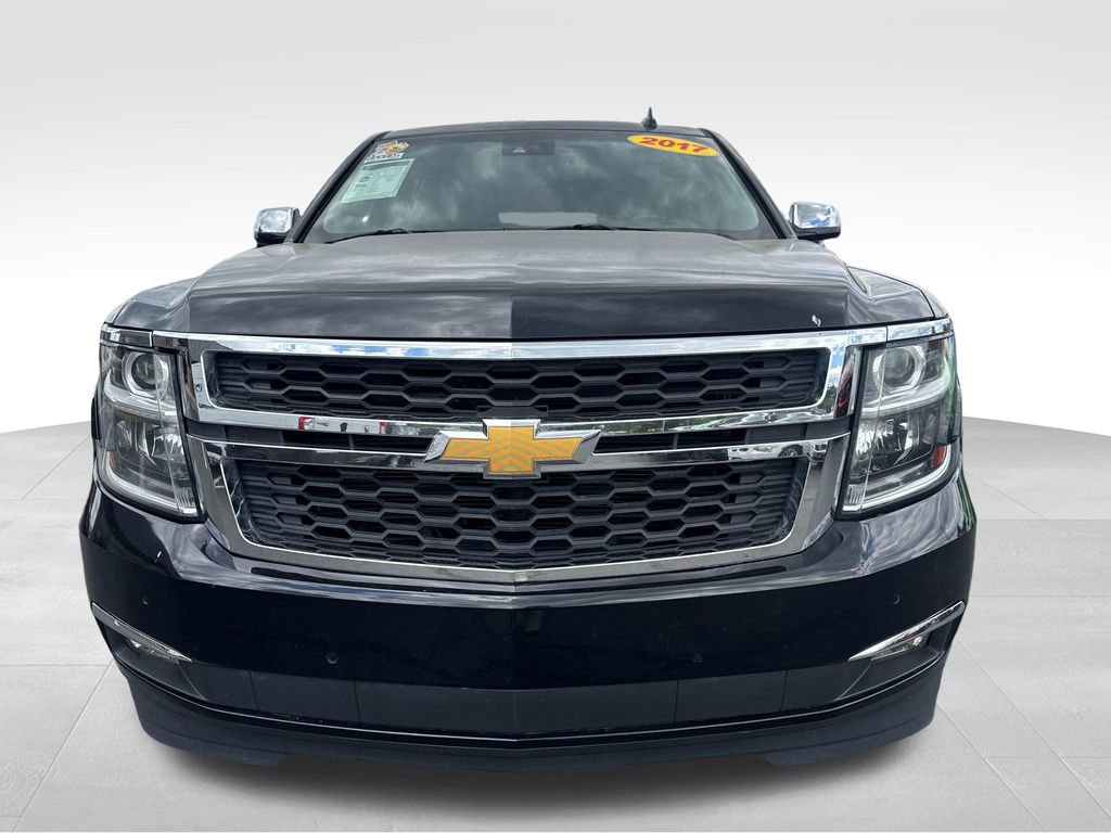 Used 2017 Chevrolet Suburban Premier AWD/4WD image 18
