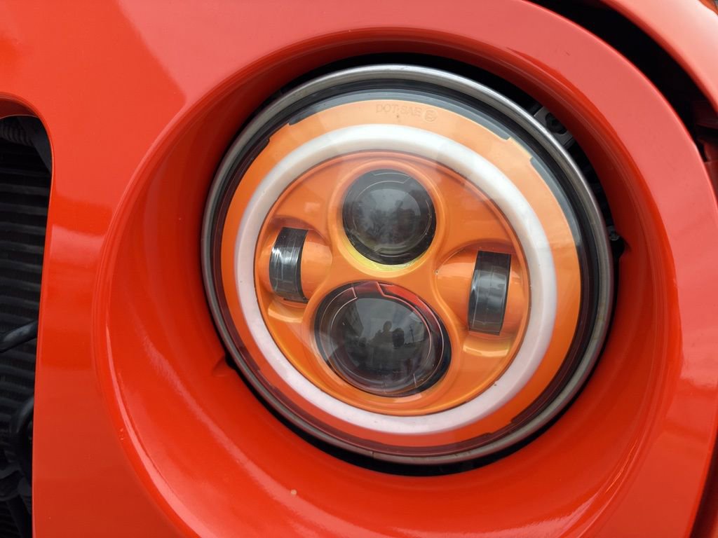 Used 2015 Jeep Wrangler Unlimited Sahara w/ Max Tow Package image 36