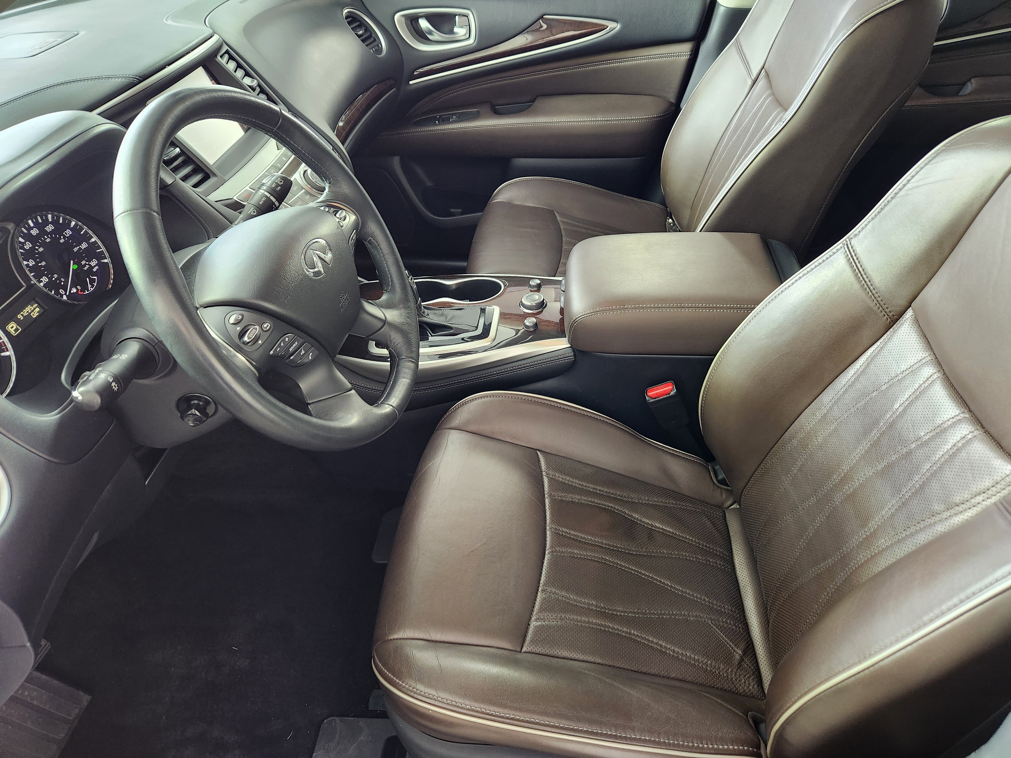 Used 2017 INFINITI QX60 Luxe w/ Deluxe Technology Package image 11