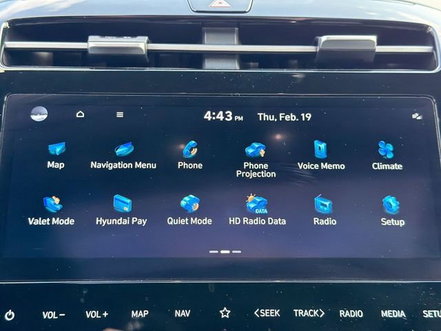 Used 2023 Hyundai Santa Cruz Limited image 14