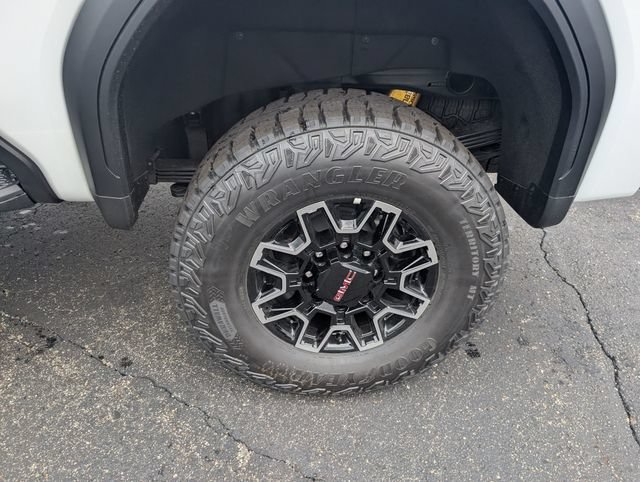 New 2026 GMC Sierra 2500 AT4X AWD/4WD image 24