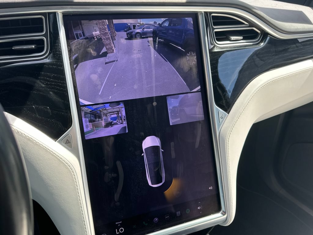 Used 2016 Tesla Model X 75D AWD/4WD image 16