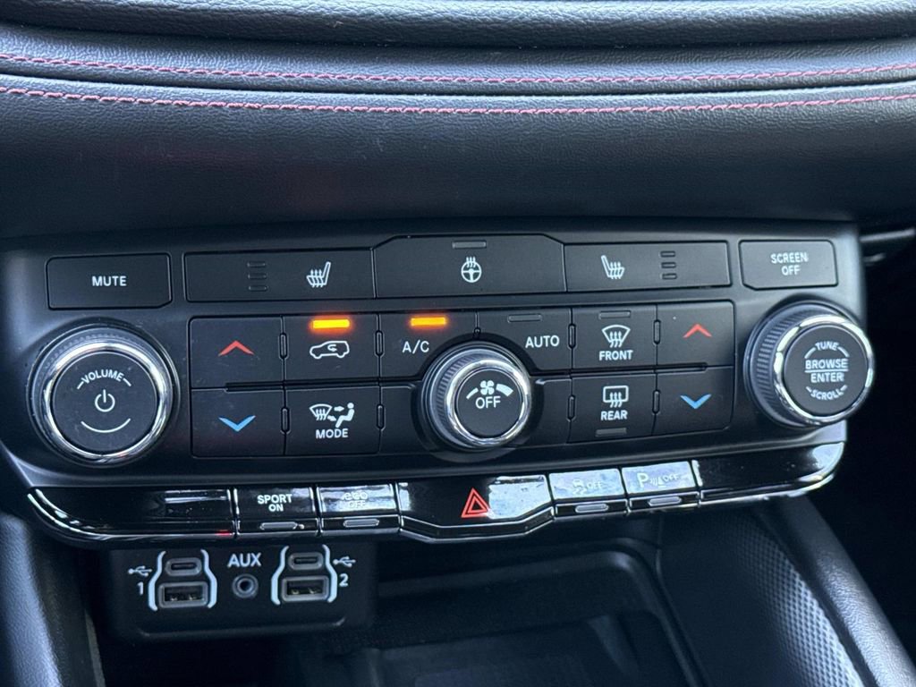 Used 2022 Dodge Durango R/T w/ Blacktop Package image 5