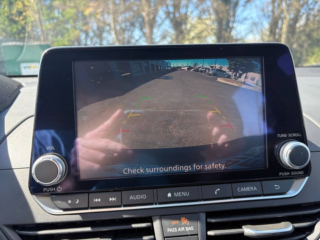 Used 2025 Nissan Altima 2.5 S image 18