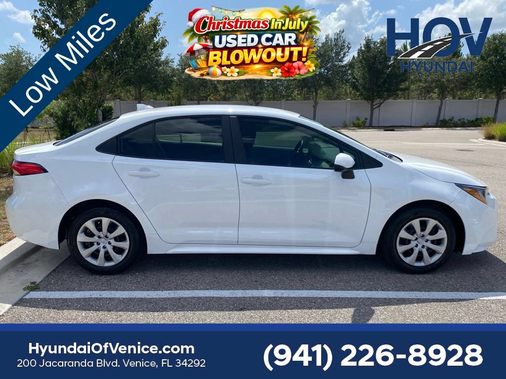 Used 2026 Toyota Corolla LE FWD image 53
