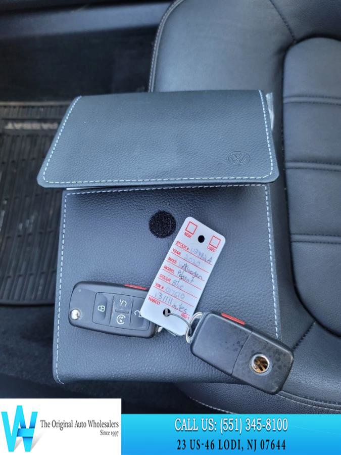 Used 2020 Volkswagen Passat 2.0T SEL image 24