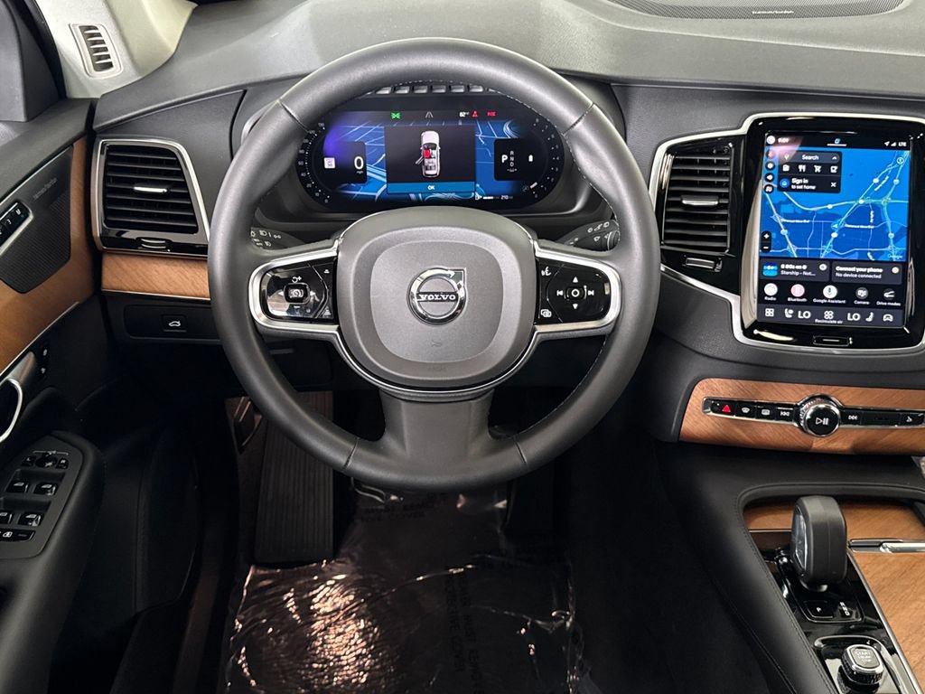 Certified 2023 Volvo XC90 B6 Plus w/ Protection Package Premier AWD/4WD image 13