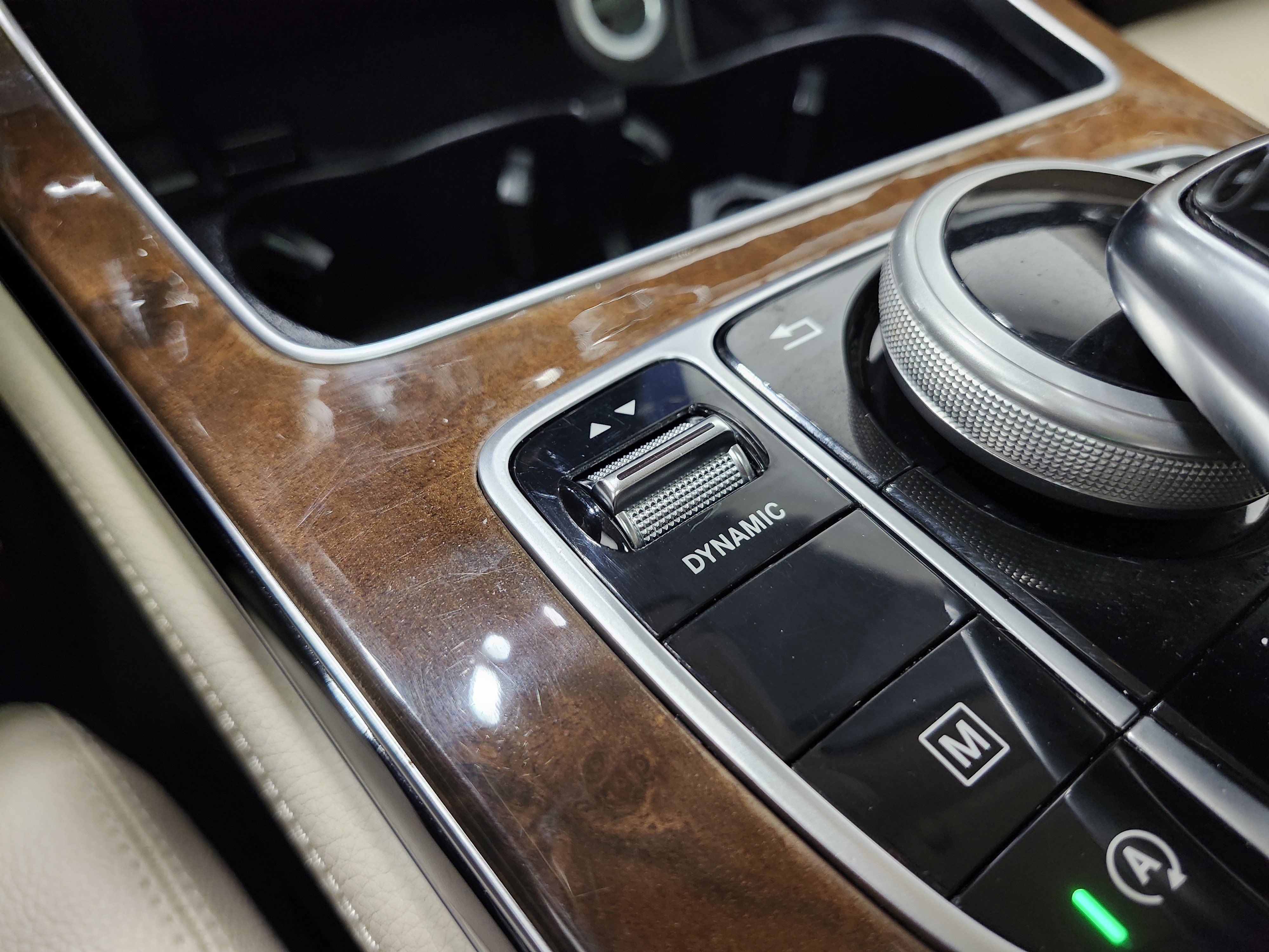 Used 2016 Mercedes-Benz GLC 300 4MATIC image 10