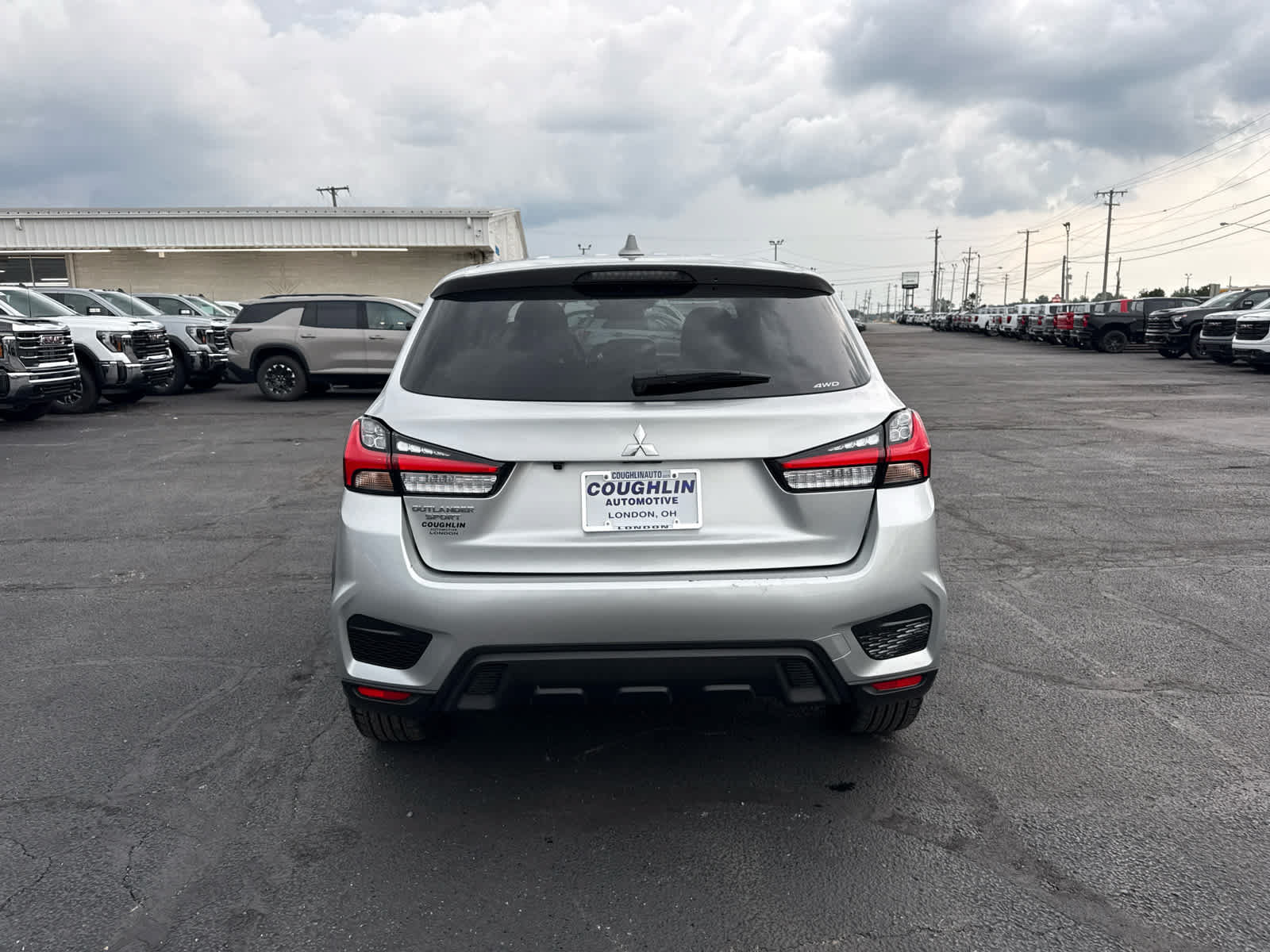 Used 2024 Mitsubishi Outlander Sport ES AWD/4WD image 4