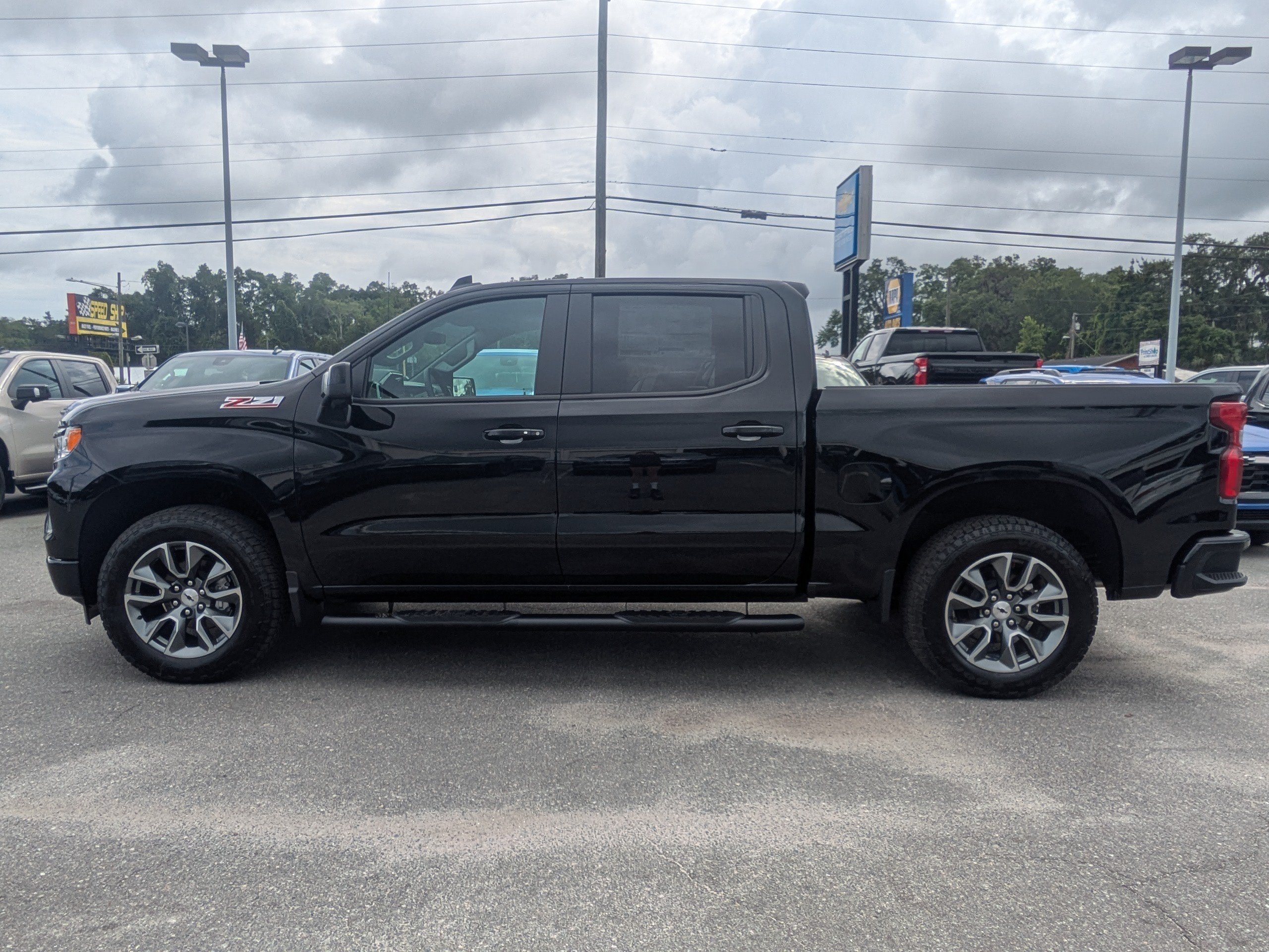 New 2026 Chevrolet Silverado 1500 RST w/ All Star Edition Plus AWD/4WD image 7