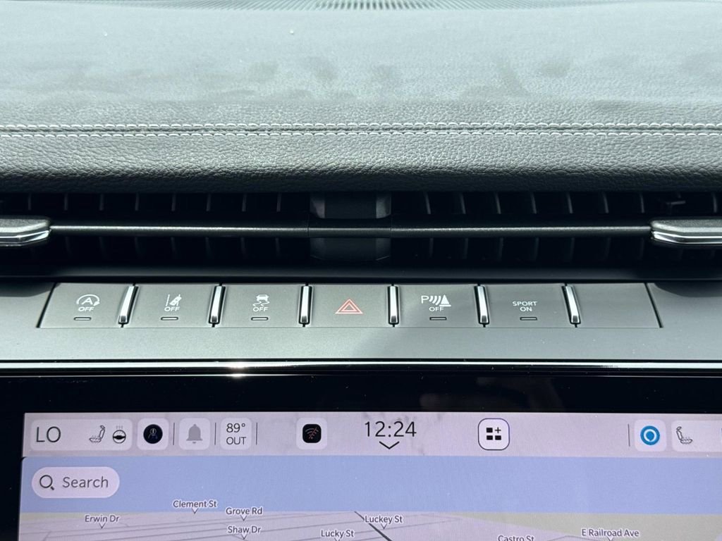 New 2026 Jeep Grand Cherokee L Limited RWD image 46