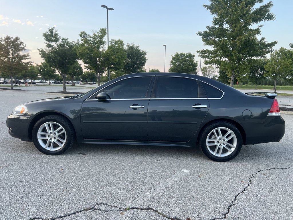 Used 2016 Chevrolet Impala LTZ FWD image 2