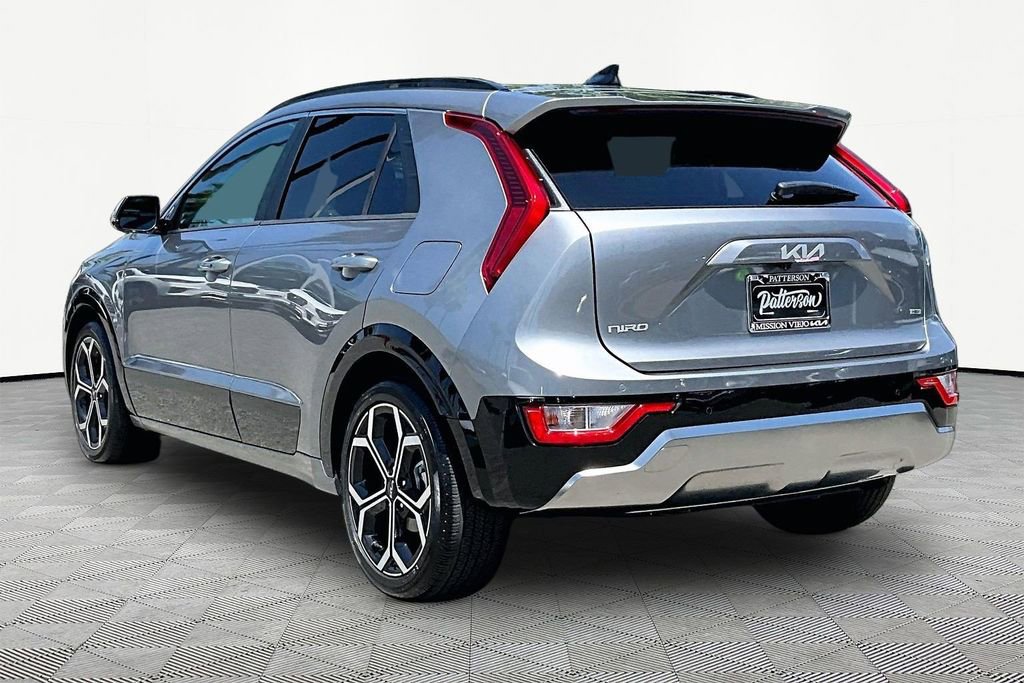 Certified 2025 Kia Niro EX Touring FWD image 6