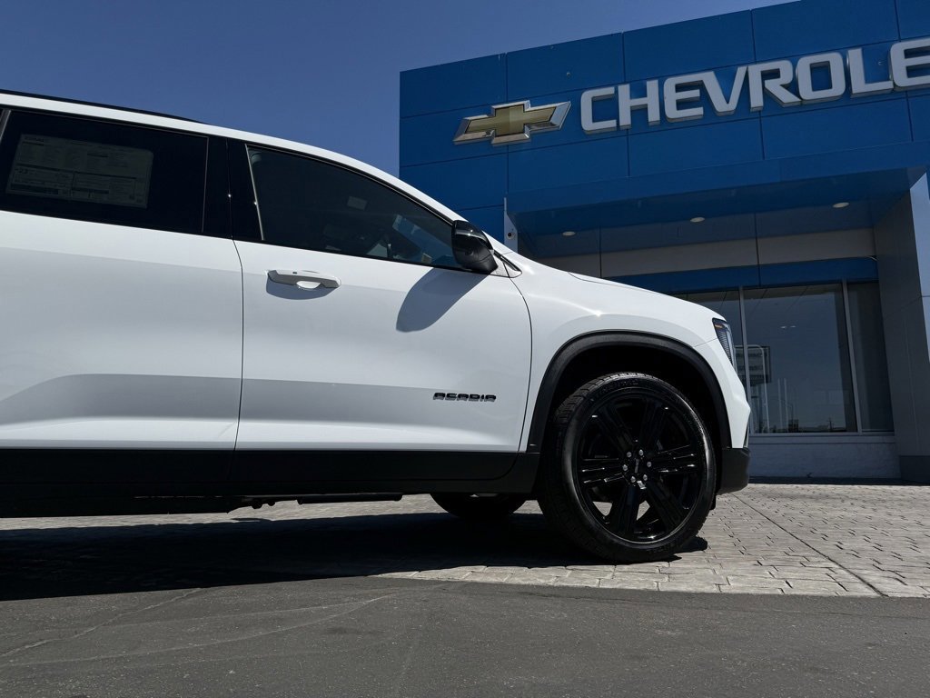 New 2025 GMC Acadia Elevation w/ Elevation Premium Package image 11