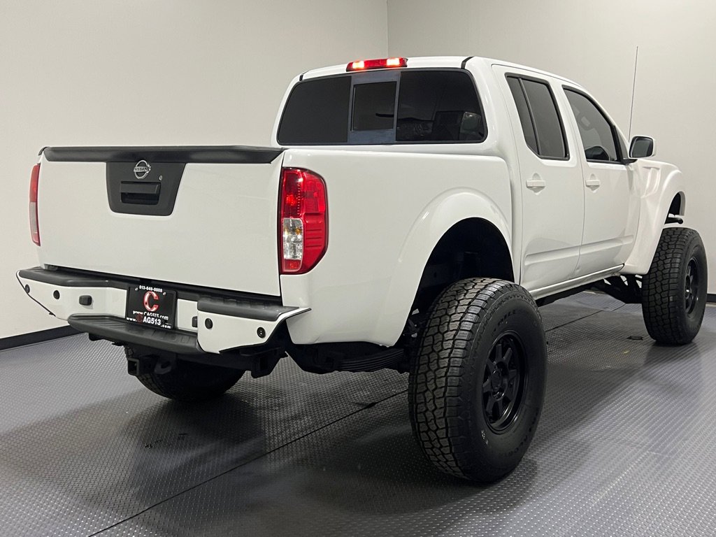 Used 2017 Nissan Frontier PRO-4X w/ Pro-4x Luxury Package image 29