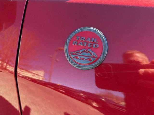 Used 2025 Jeep Compass Trailhawk w/ Trailhawk Elite Group image 13