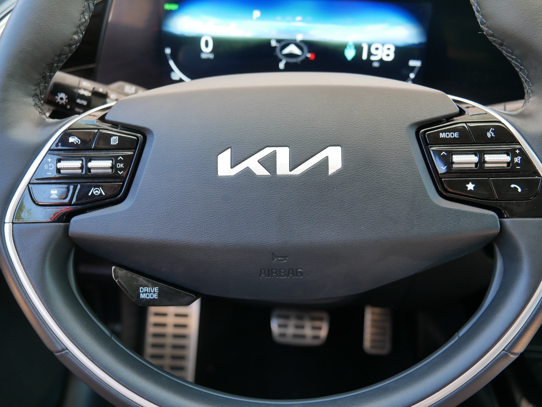 Certified 2023 Kia Niro Wave w/ Wave Preserve Package FWD image 25