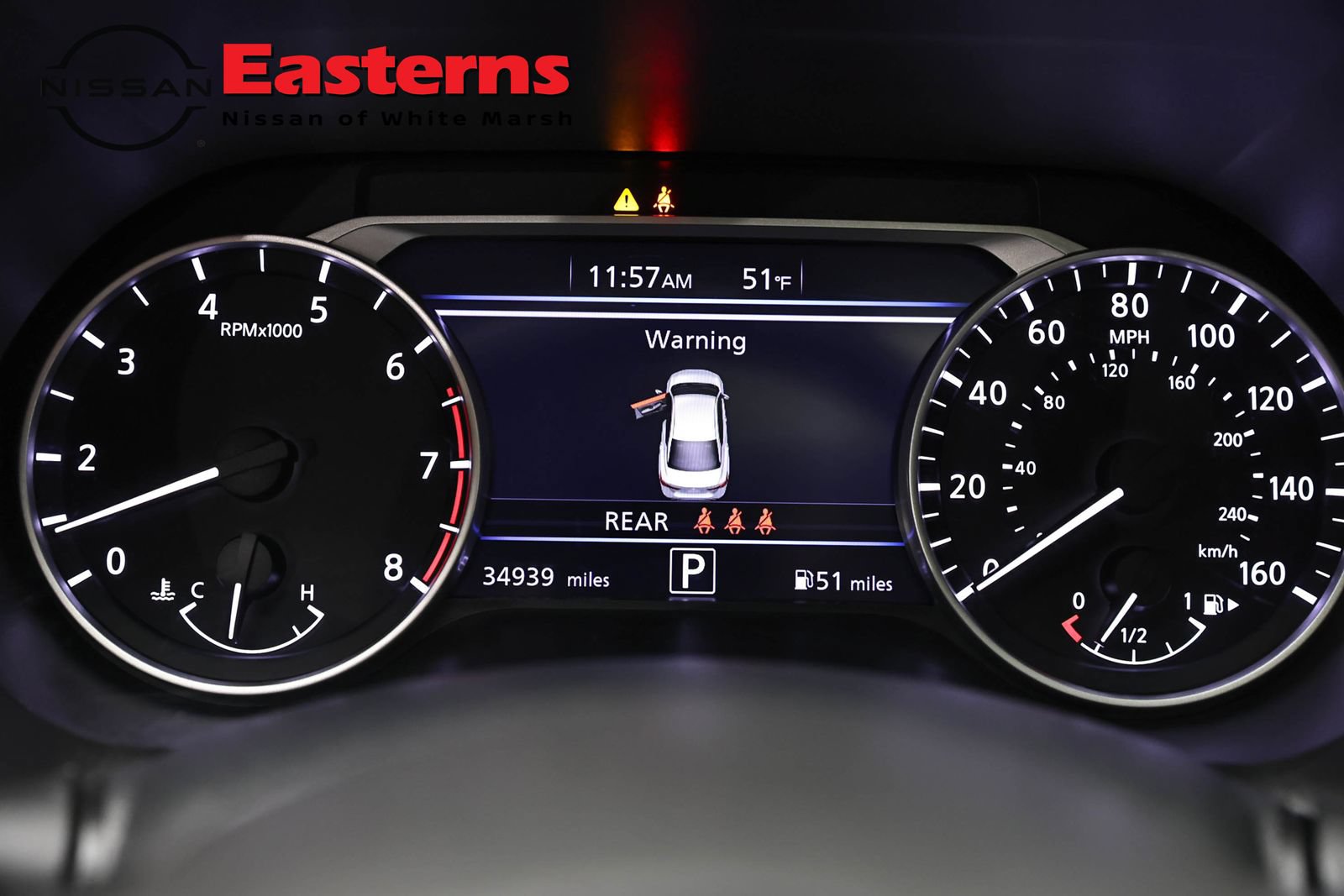 Used 2024 Nissan Sentra SR w/ SR Premium Package FWD image 19