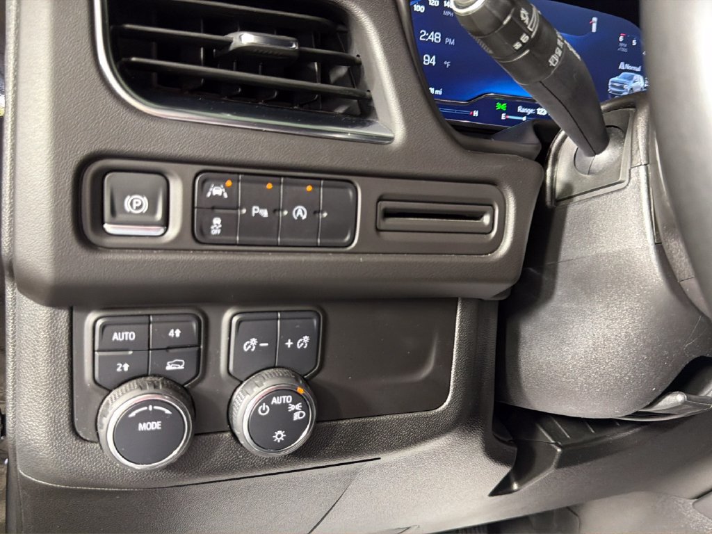 Used 2024 Chevrolet Suburban LT AWD/4WD image 20