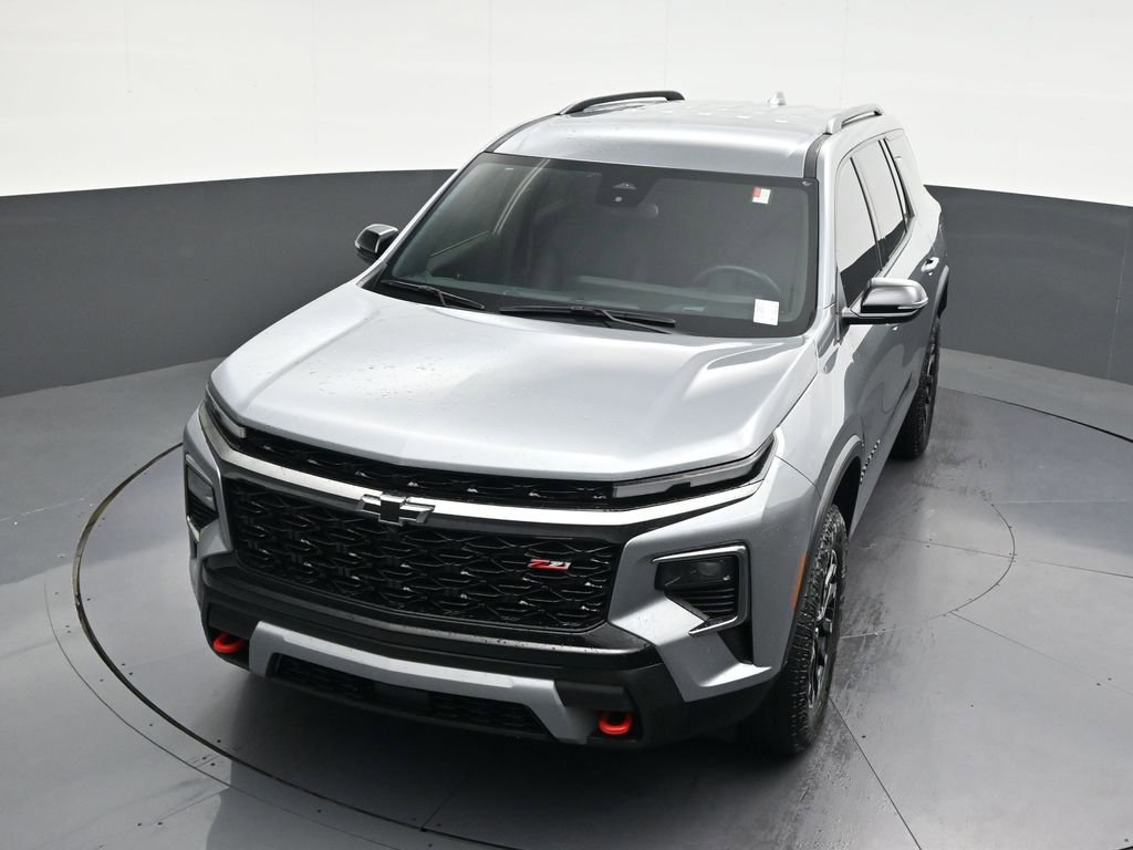 Used 2025 Chevrolet Traverse Z71 AWD/4WD image 23