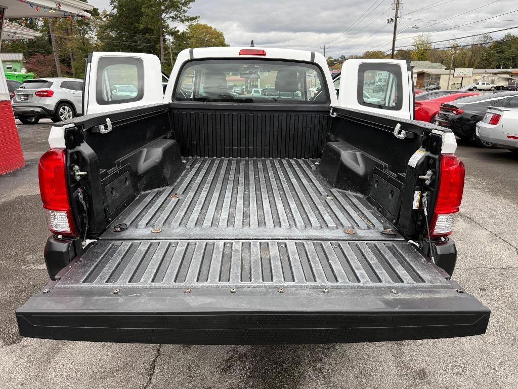 Used 2016 Toyota Tacoma SR image 26