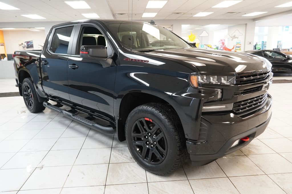 Used 2022 Chevrolet Silverado 1500 RST w/ Redline Edition image 13