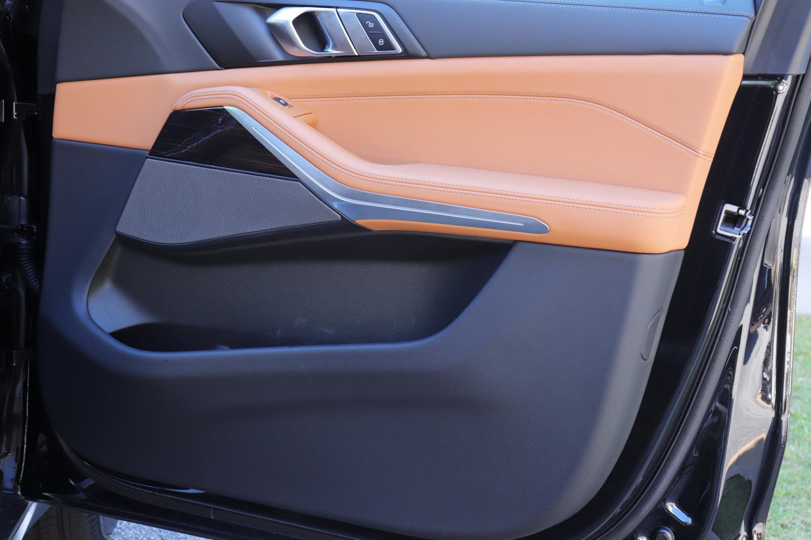Used 2026 BMW X5 sDrive40i image 18