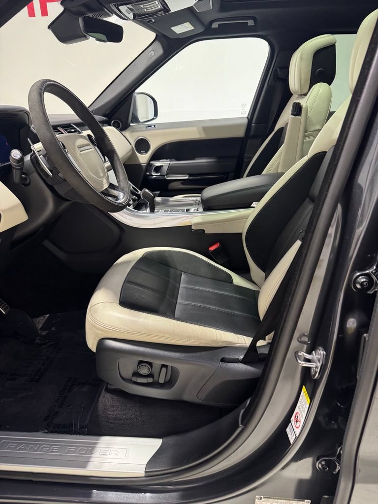 Used 2021 Land Rover Range Rover Sport HST AWD/4WD image 7