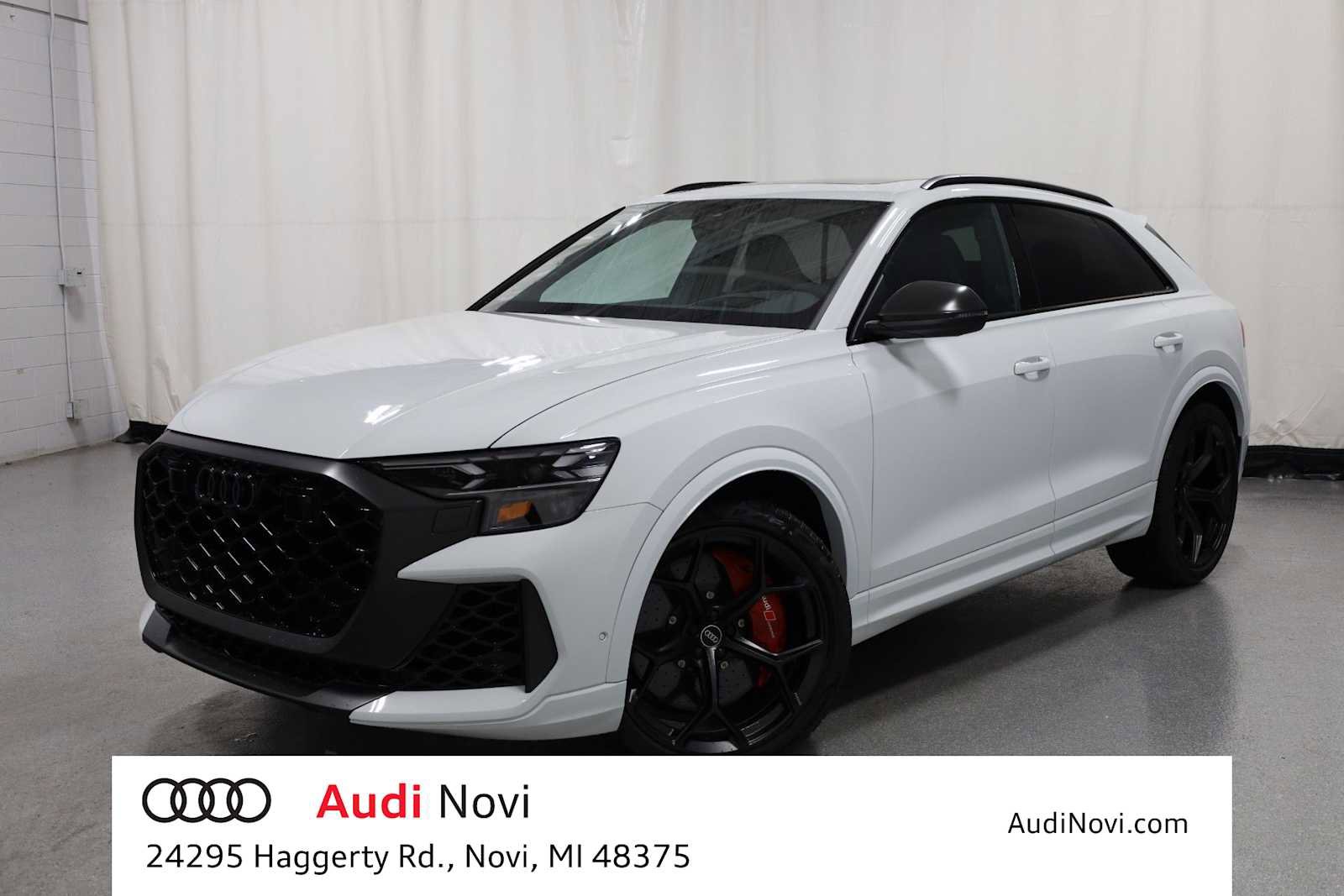 New 2026 Audi RS Q8 performance AWD/4WD image 1