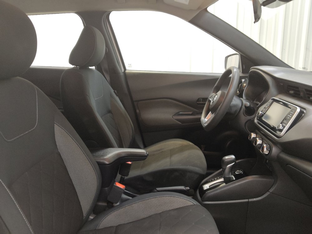 Used 2020 Nissan Kicks S FWD image 21