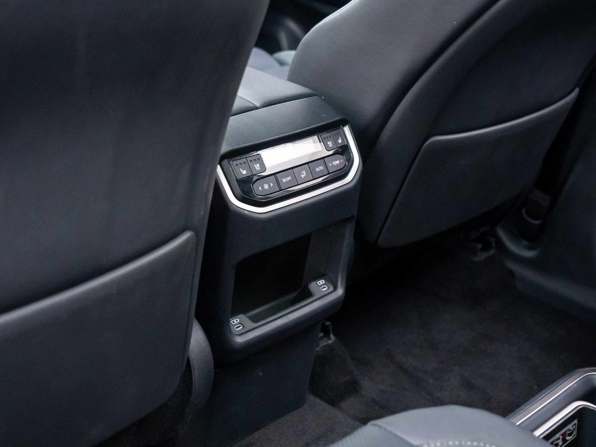 Used 2025 Lexus TX 350 AWD image 19