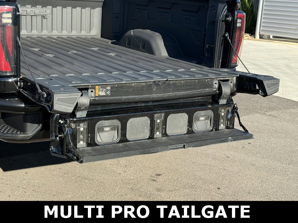 Used 2024 GMC Sierra 2500 AT4 w/ AT4 Premium Plus Package image 12