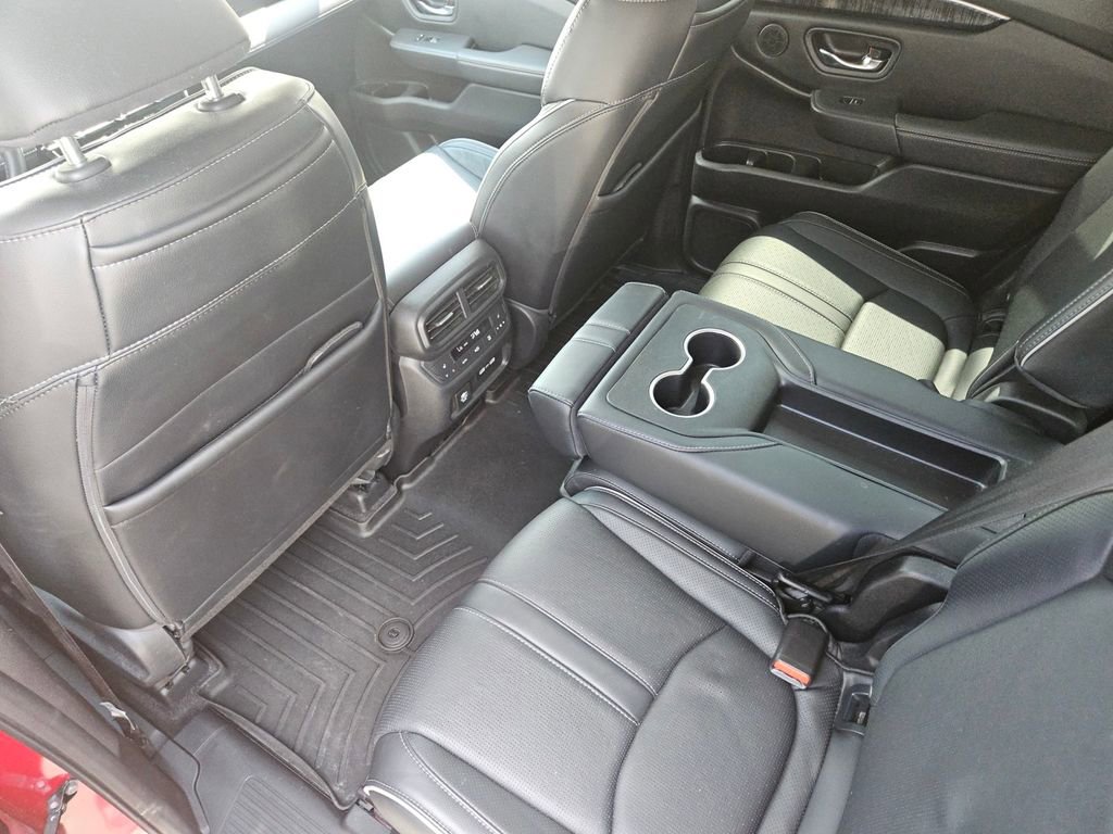 Used 2023 Honda Pilot Elite image 30