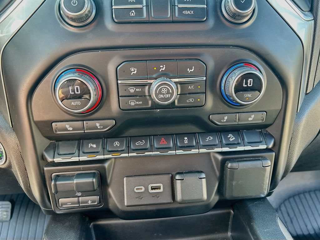 Used 2021 Chevrolet Silverado 1500 LT Trail Boss w/ Convenience Package II AWD/4WD image 15