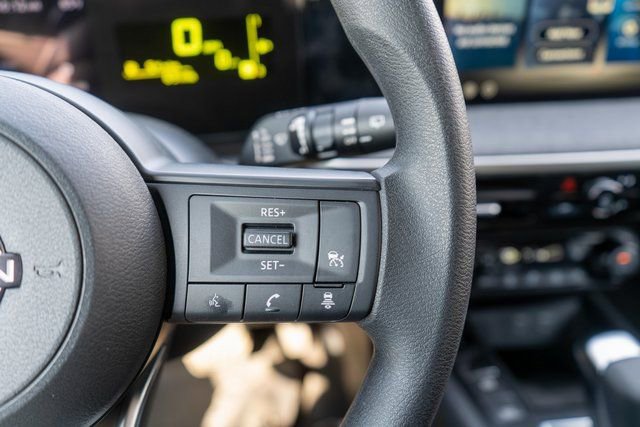 New 2026 Nissan Kicks SV w/ SV Premium Package image 17