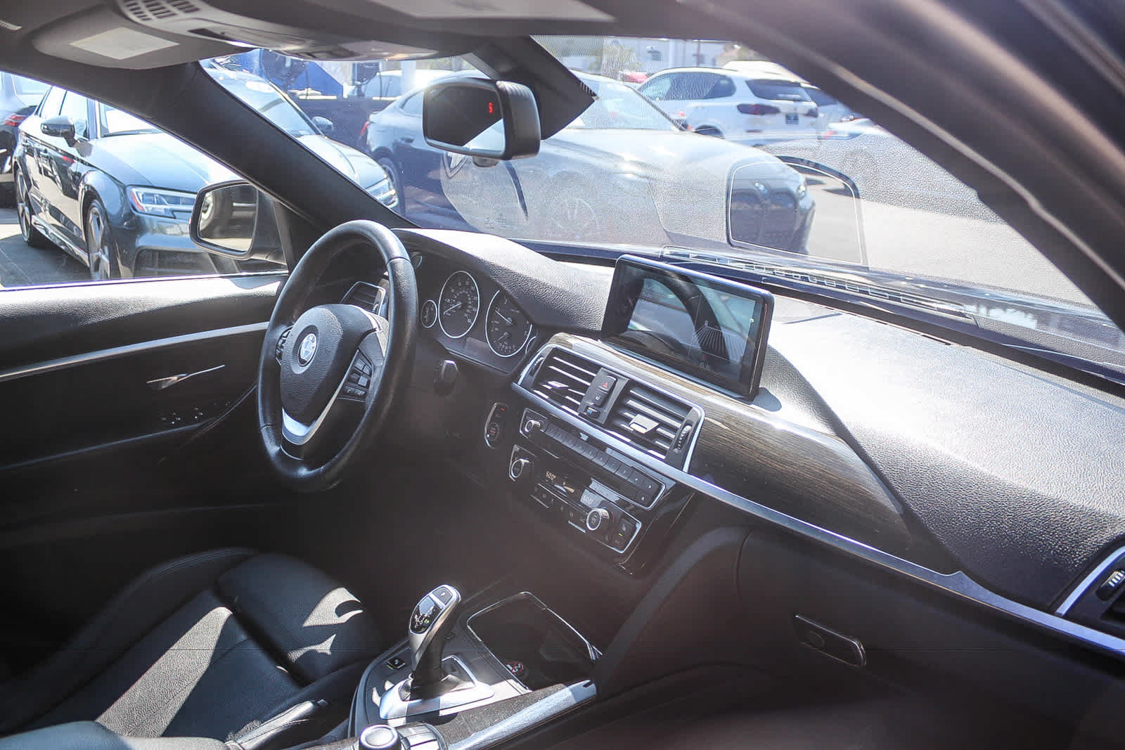 Used 2017 BMW 330i Sedan RWD image 15