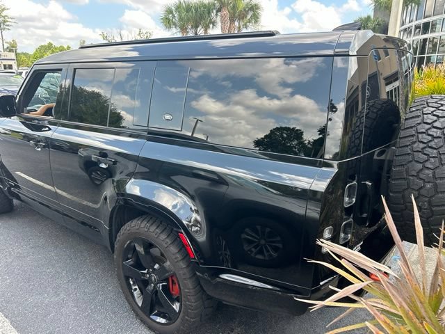 Used 2024 Land Rover Defender 130 X AWD/4WD image 6