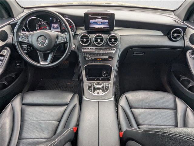 Used 2019 Mercedes-Benz GLC 300 4MATIC image 17