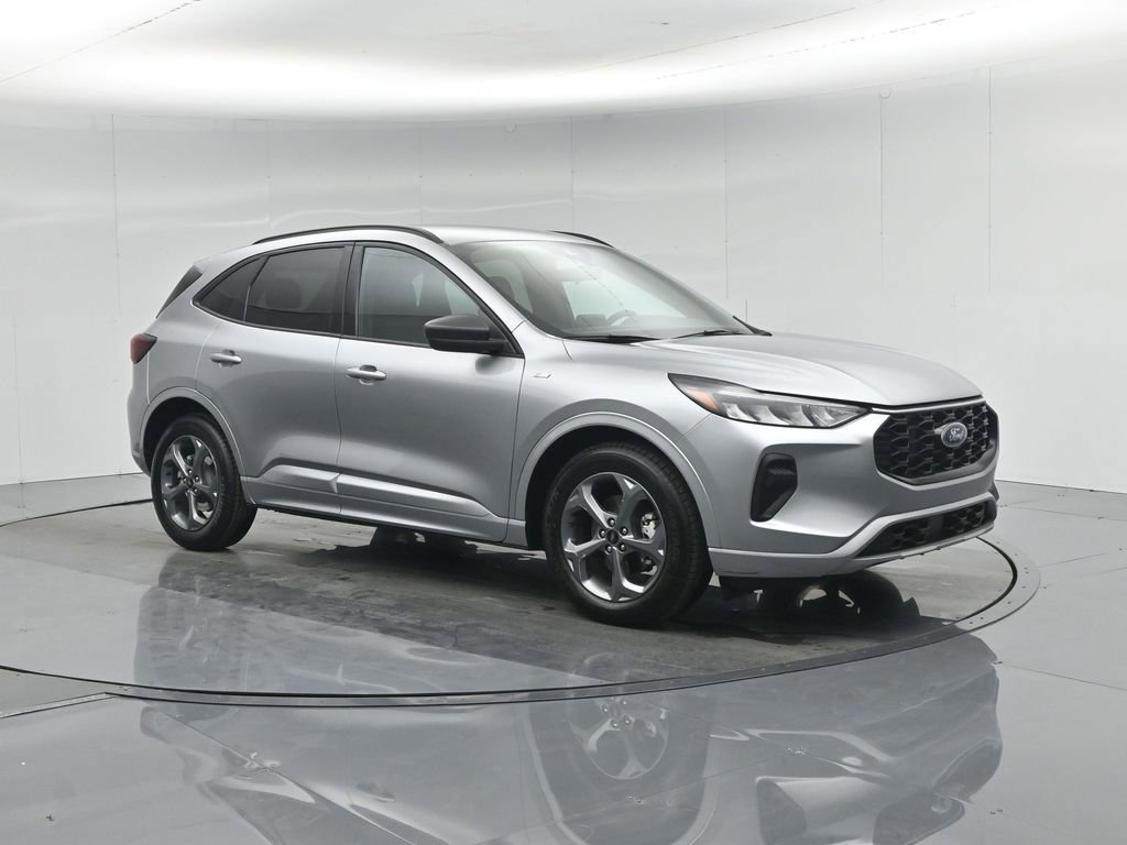 Certified 2024 Ford Escape ST-Line w/ Cold Weather Package image 7