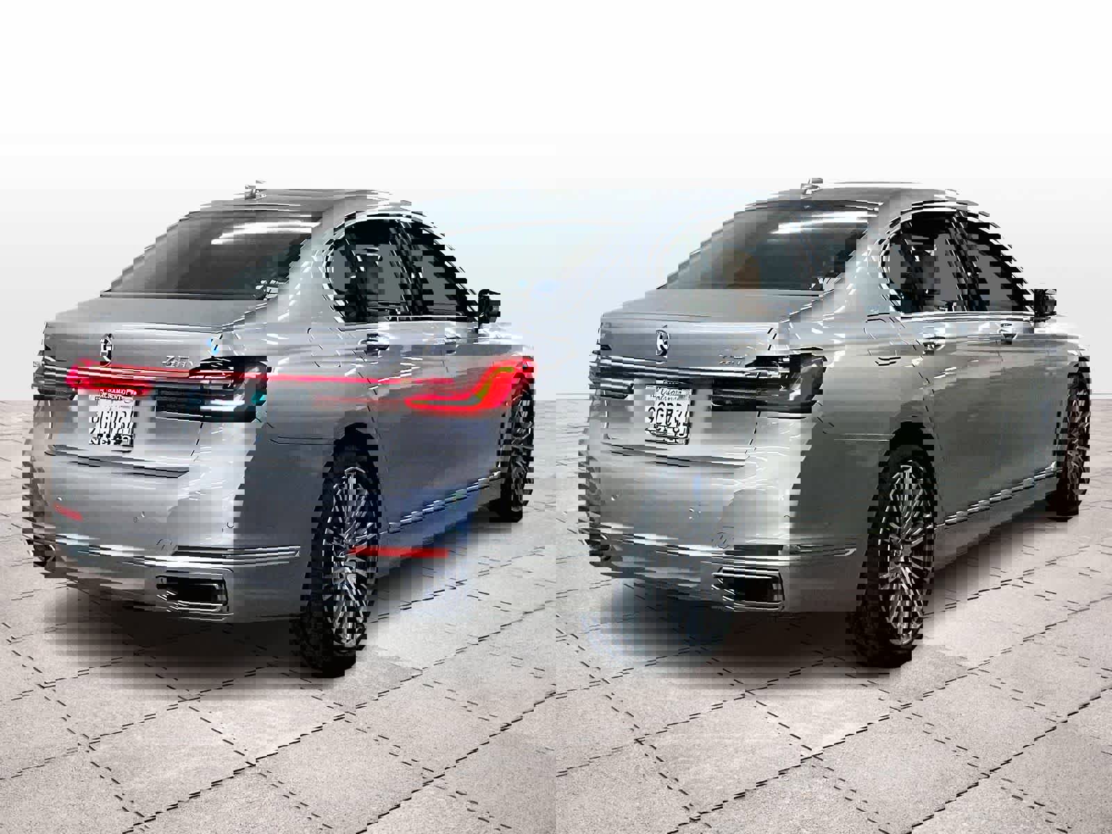 Used 2022 BMW 740i w/ Premium Package image 14