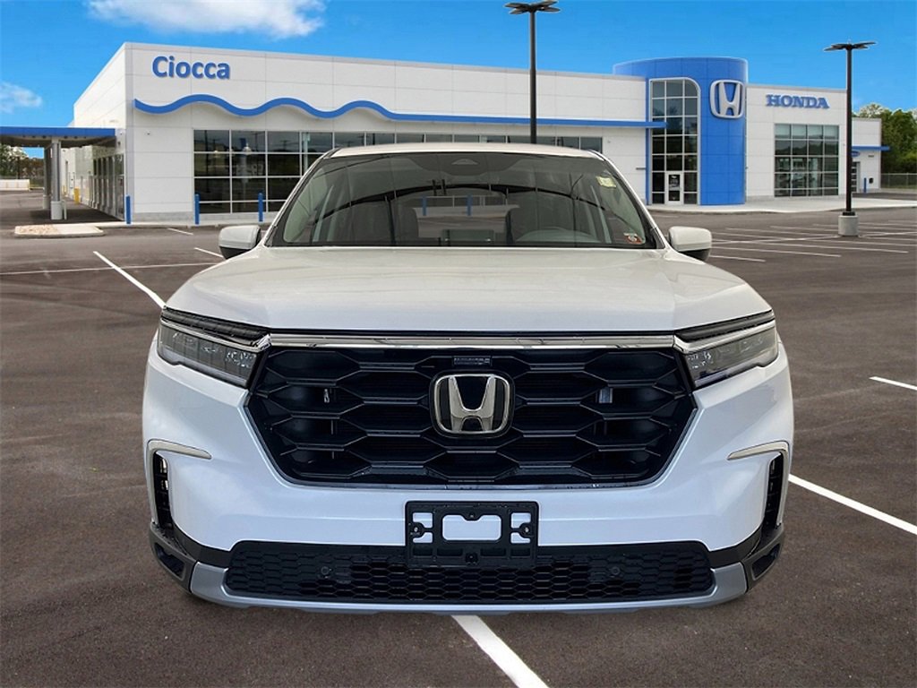 New 2025 Honda Pilot EX-L image 10