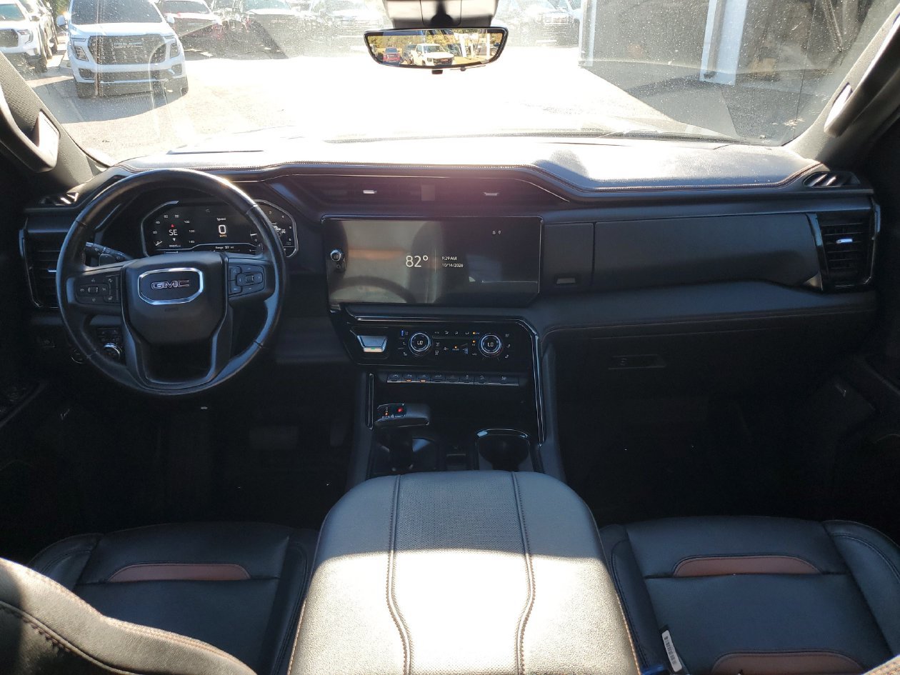 Used 2023 GMC Sierra 1500 AT4 w/ AT4 Premium Package AWD/4WD image 12