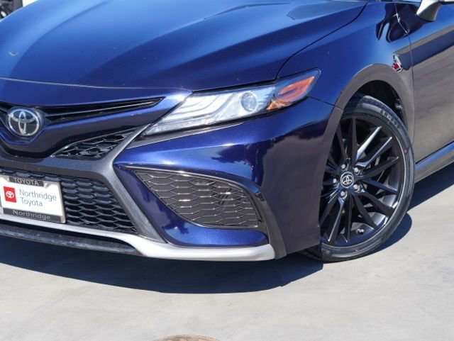 Used 2022 Toyota Camry XSE image 5