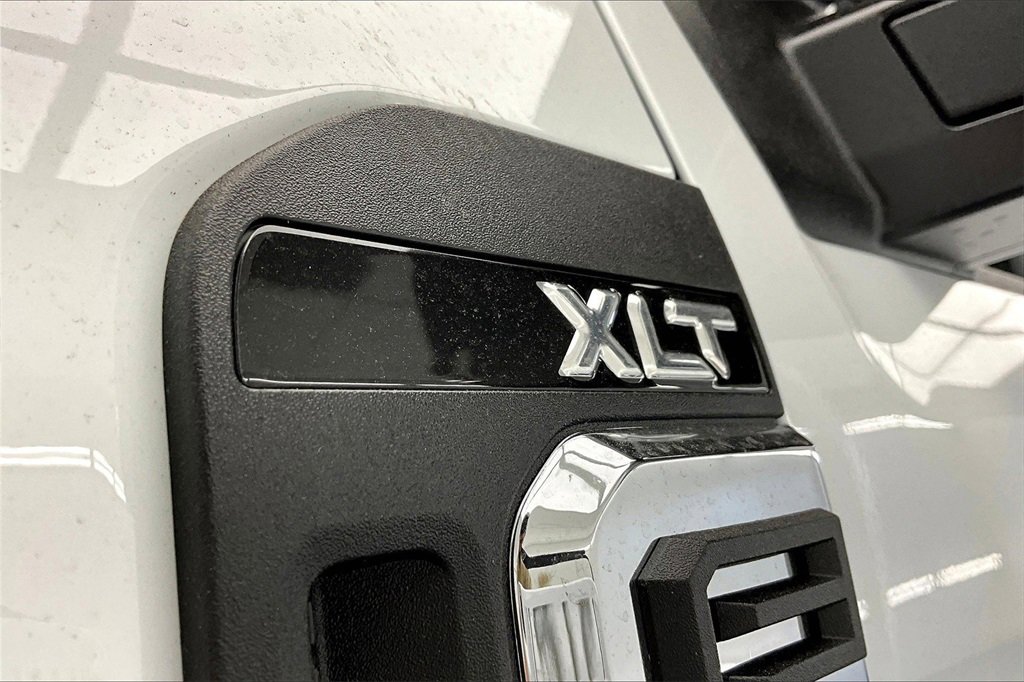 New 2026 Ford F350 XLT image 9