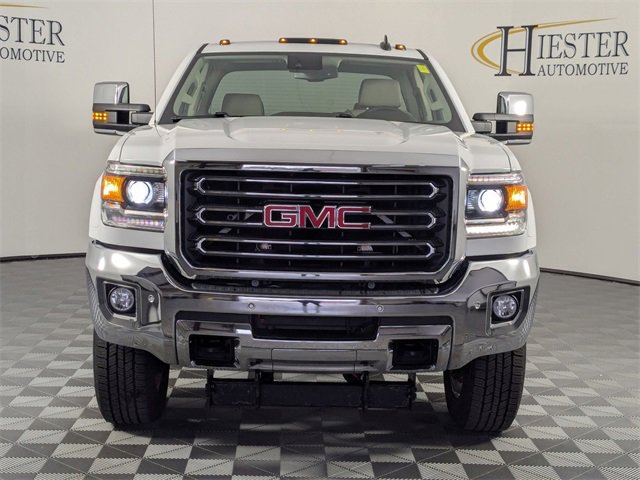 Used 2017 GMC Sierra 2500 SLT w/ Driver Alert Package image 3