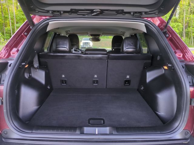 Used 2021 Jeep Cherokee Latitude Lux w/ Comfort/Convenience Group AWD/4WD image 23