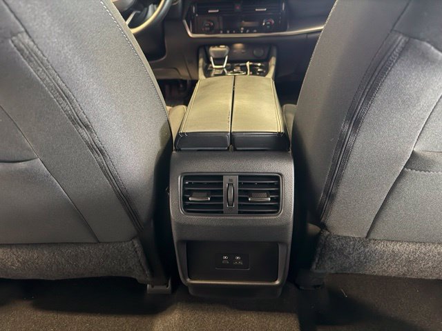 Used 2021 Nissan Rogue SV AWD/4WD image 28