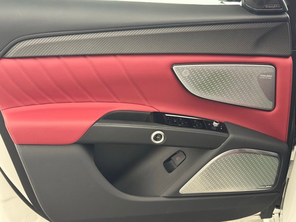 Used 2024 Maserati Grecale Trofeo image 9