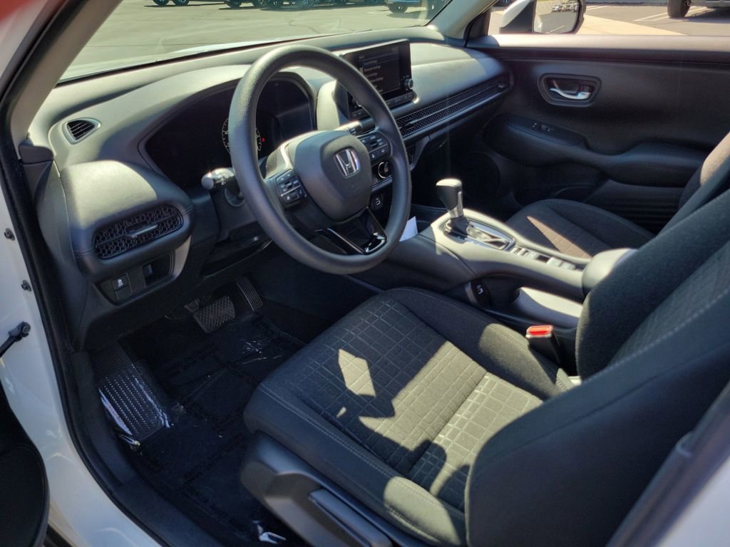 Certified 2023 Honda HR-V LX image 17