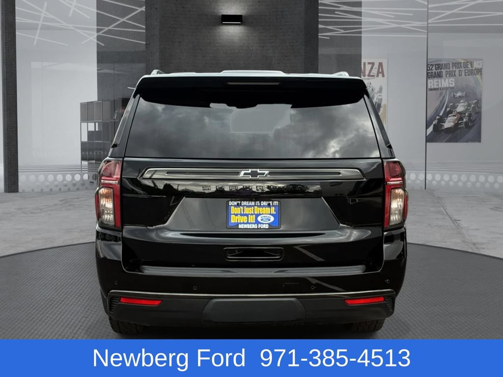 Used 2021 Chevrolet Suburban Z71 w/ Luxury Package AWD/4WD image 6